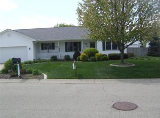 160 Wisteria Dr, Troy, OH 45373