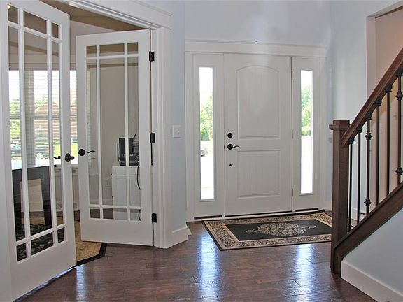5th image of 3812 Hidden Springs Dr
