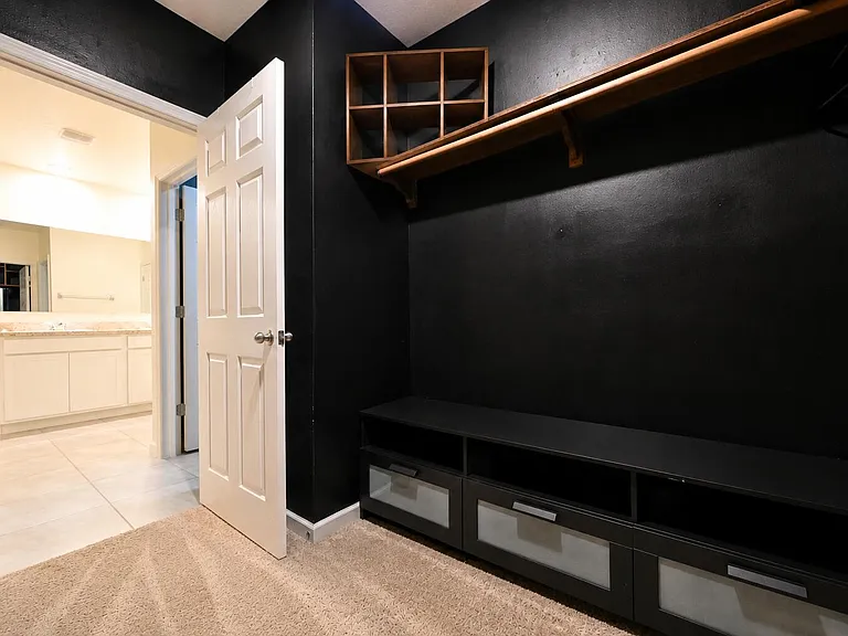 927 Remington Green Dr SE — Photo 26