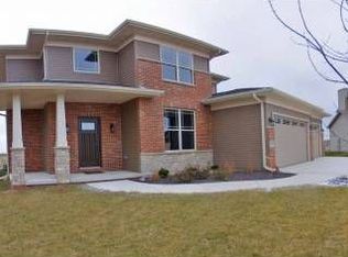 3 Cedar Grv, Savoy, IL 61874