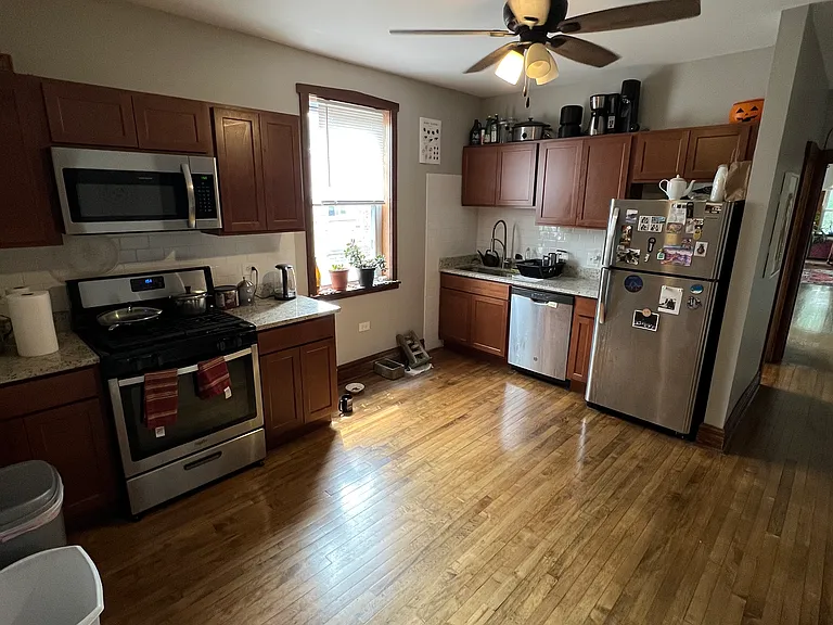 3419 N Hamlin Ave #2 — Photo 3