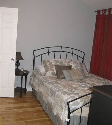 bedroom2