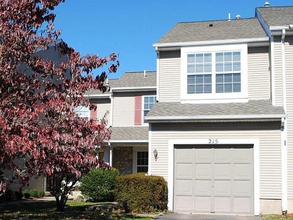 2nd image of 215 Sequoia Dr