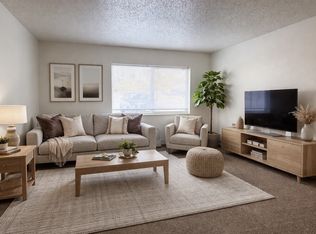 205 Airview Dr, Staples, MN 56479