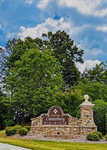 326 Canterbury Place Dr — Photo 72