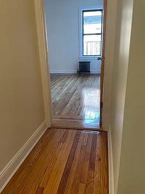 Rented by Manhattan Flats | media 3