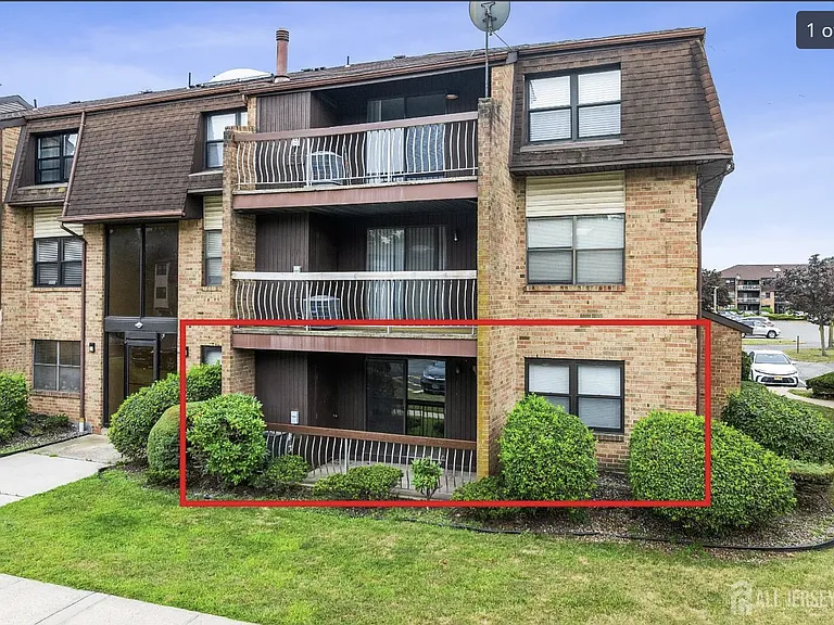 1602 Raspberry Ct — Photo 23