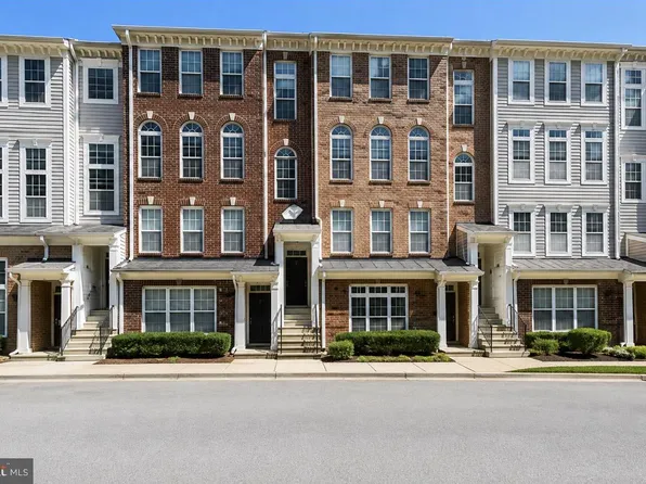 12310 Open View Ln #1006, Upper Marlboro, MD 20774