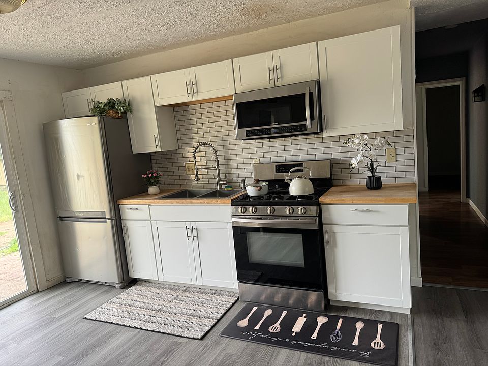 1st image of 56512 Miller Dr