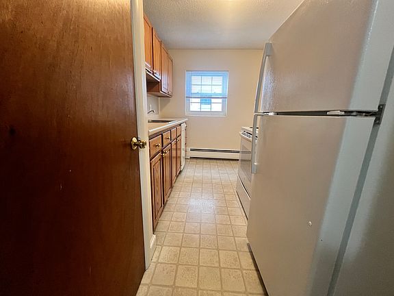 4th image of 333 Massachusetts Ave #20