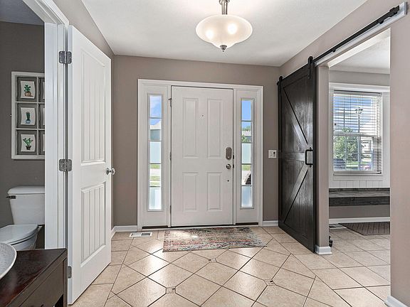 2nd image of 5656 Saddlehorn Dr NE
