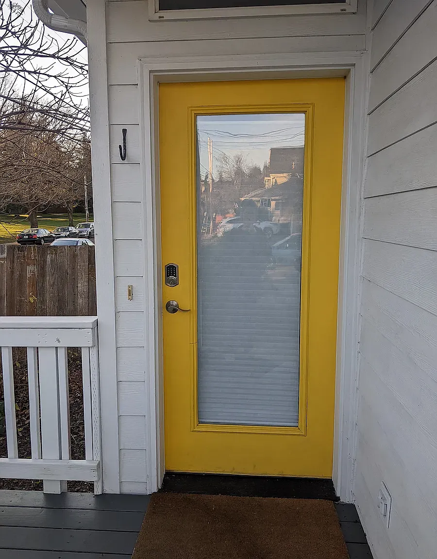 3 bed, 2.5 bath, 1295 sqft, $2,890 — Photo 2