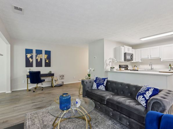 1000 Lake Ridge Pkwy #1405