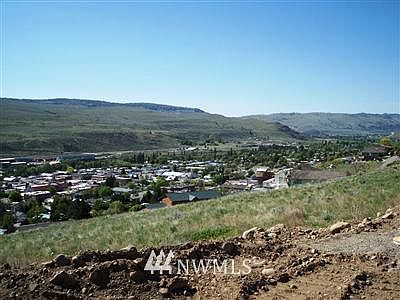 5th image of LOT Seven Parks Dr