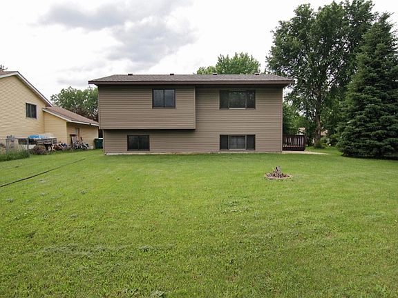 2nd image of 3228 Moray Ave