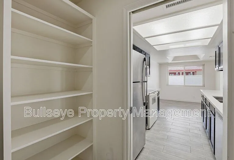 633 W Southern Ave #1114 — Photo 13