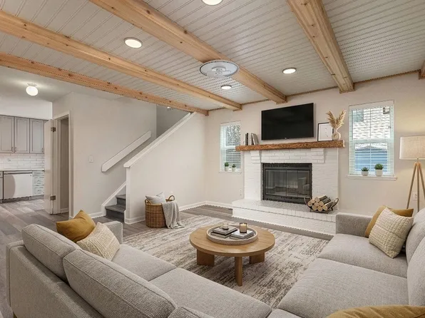 422 S Dover Ave, Lafayette, CO 80026