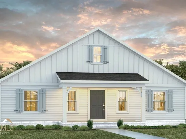 216 Mountain View Dr, Hamilton, GA 31811