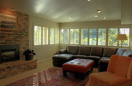 4th image of 4736 Lakehurst Ln