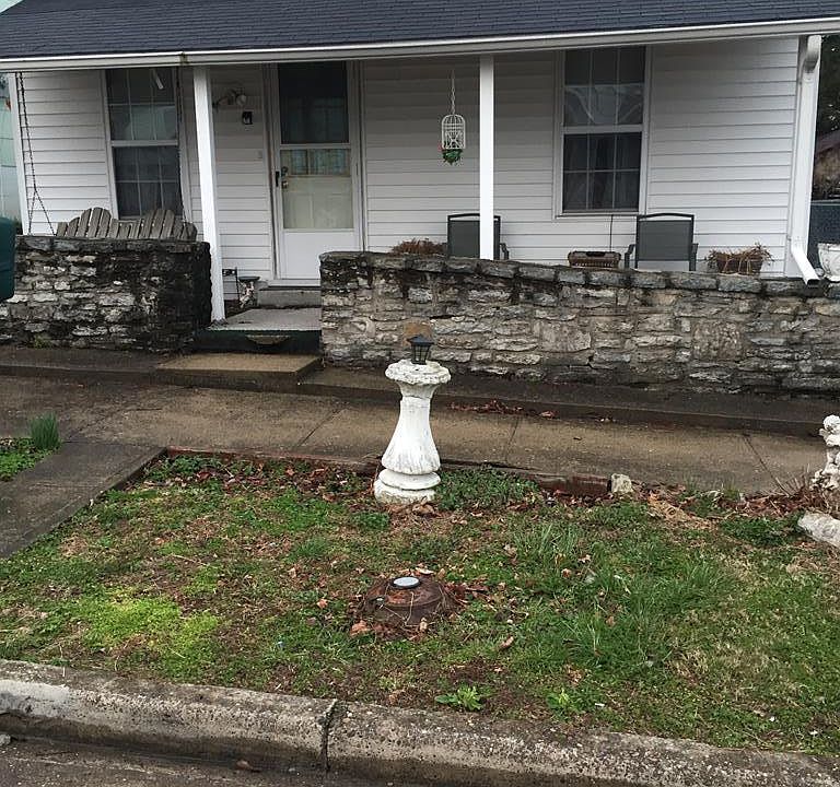 1st image of 309 Walnut St