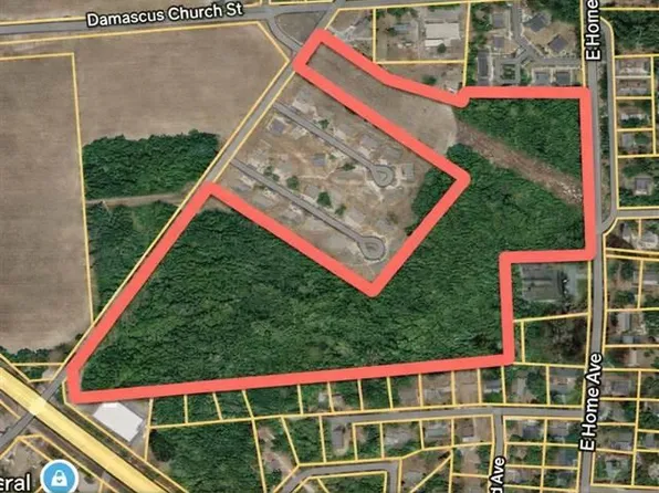 E Home Avenue East Carolina Ave, Hartsville, SC 29550