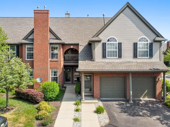 28373 Carlton Way Dr Building 20-15, Novi, MI 48377