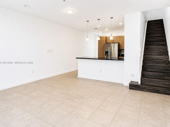 3rd image of 2574 SW 81st Ter #2564
