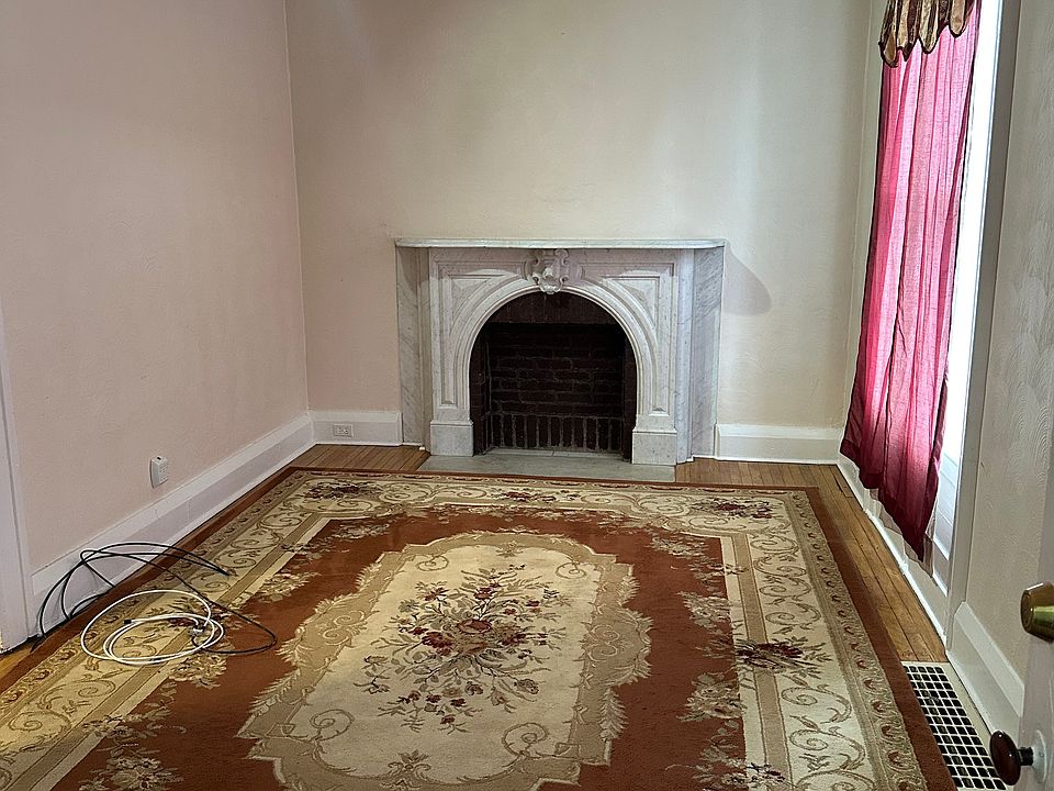 1st image of 447 W Teneyck St #3