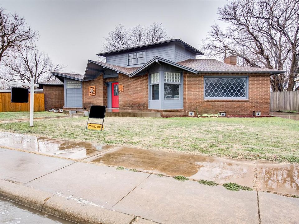 1st image of 712 6th Pl