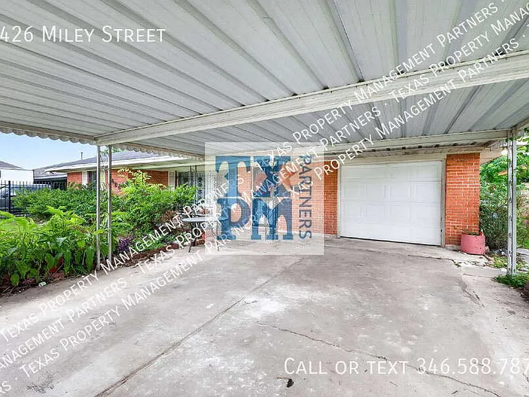 7426 Miley St — Photo 2