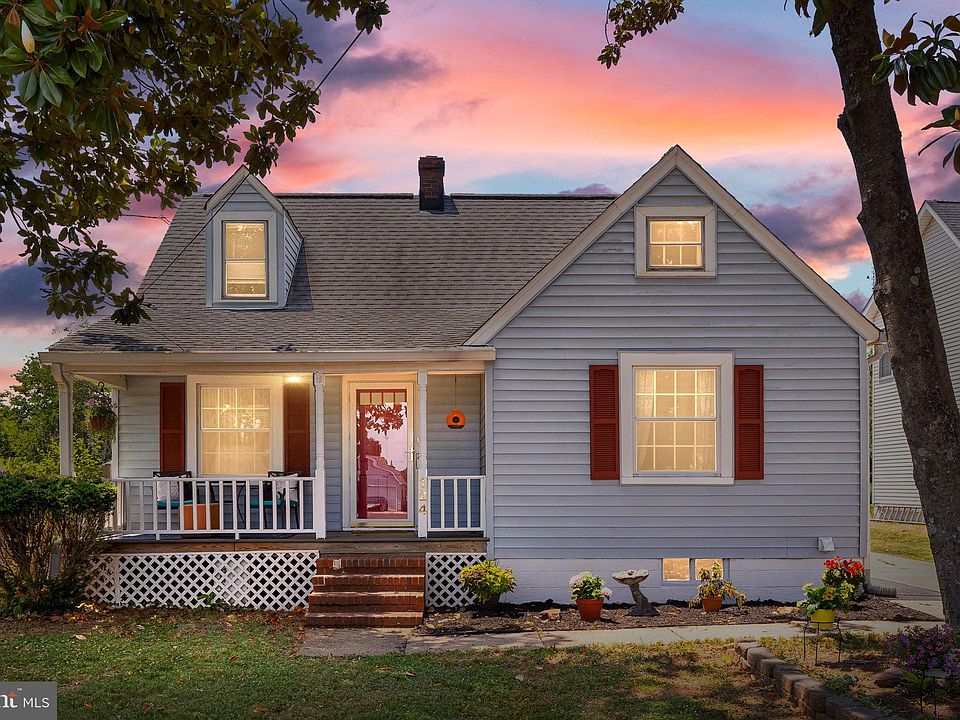 1st image of 124 Greenway St