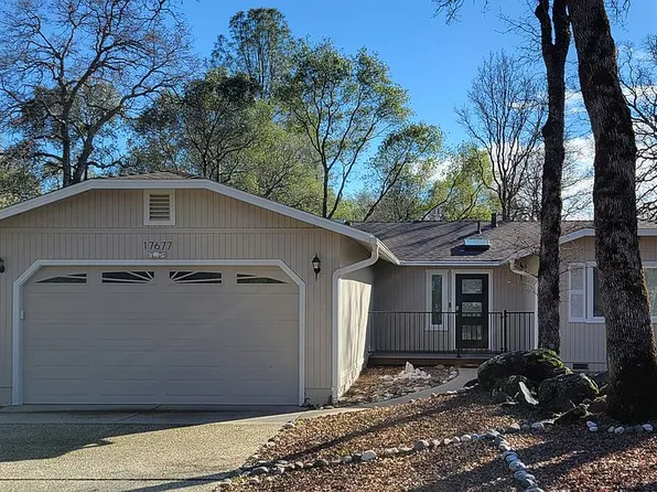 17677 Minnow Way, Penn Valley, CA 95946