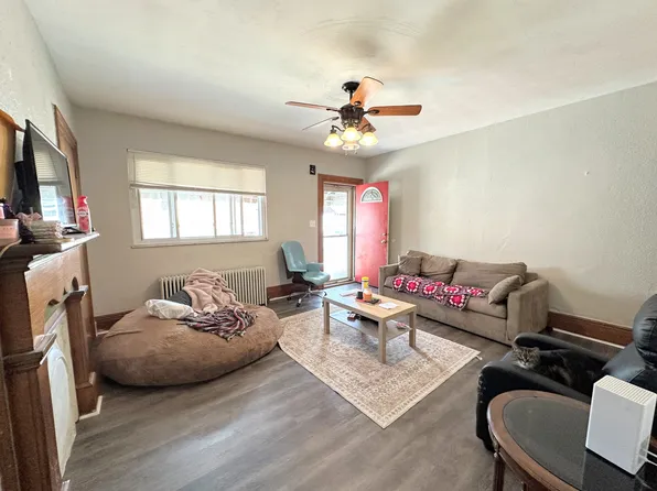 38 Gregory St, Pittsburgh, PA 15203