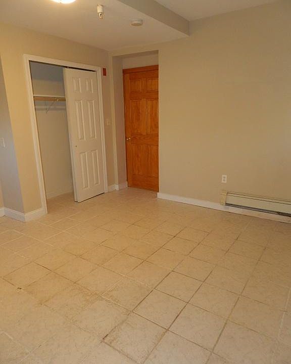 2nd image of 455 Cambridge St