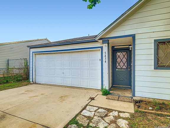 4th image of 5434 Seahorse Dr