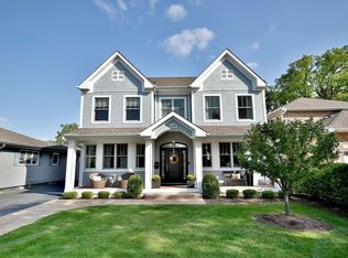 249 E Saint Charles Rd, Elmhurst, IL 60126