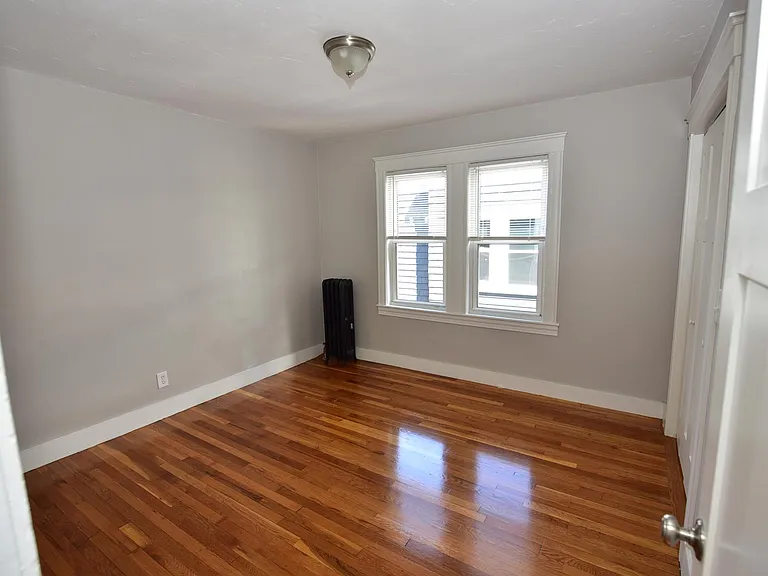 9 Bailey St #3 — Photo 11
