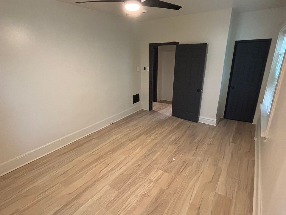 Master bedroom from back of room