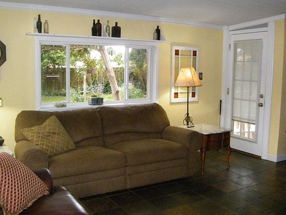 3rd image of 279 Narvaez Dr