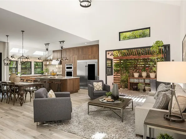 28041 Sheffield, Mission Viejo, CA 92692