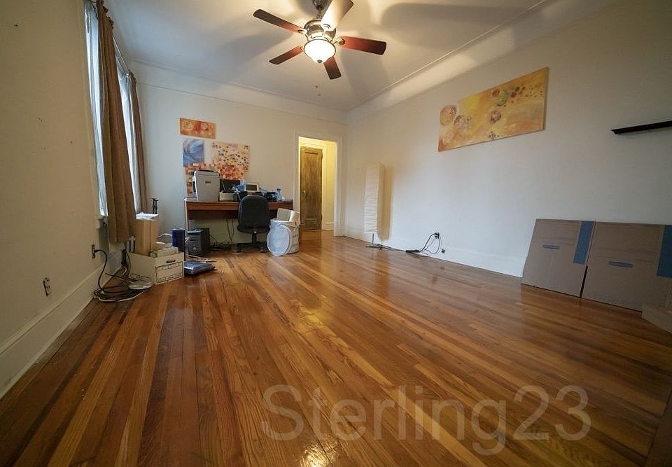 1st image of 2819 23rd Ave APT 4