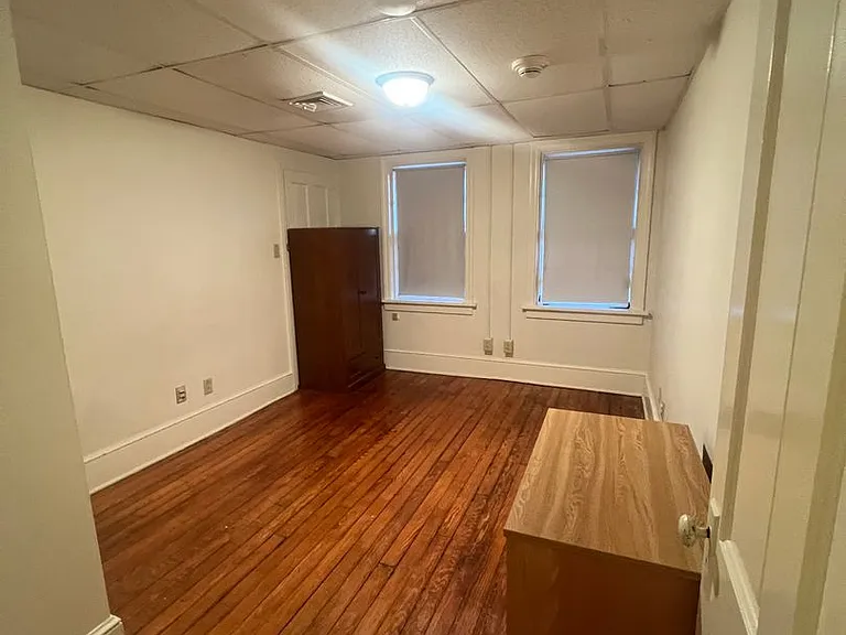 173 & 179 W Louther St — Photo 12