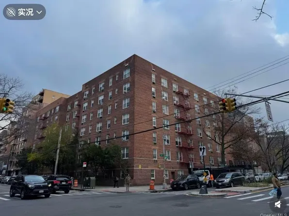 4107 Bowne Street #3F, Flushing, NY 11355