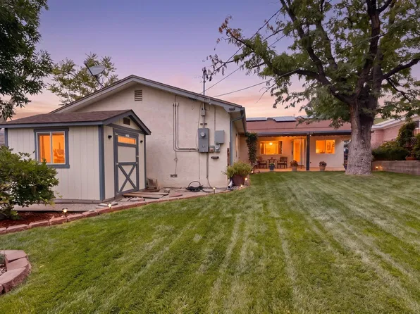 3532 Haines Ave NE, Albuquerque, NM 87106