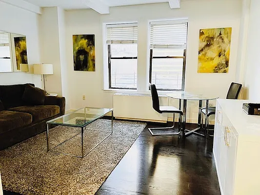 Rented by Manhattan Management Group | media 19