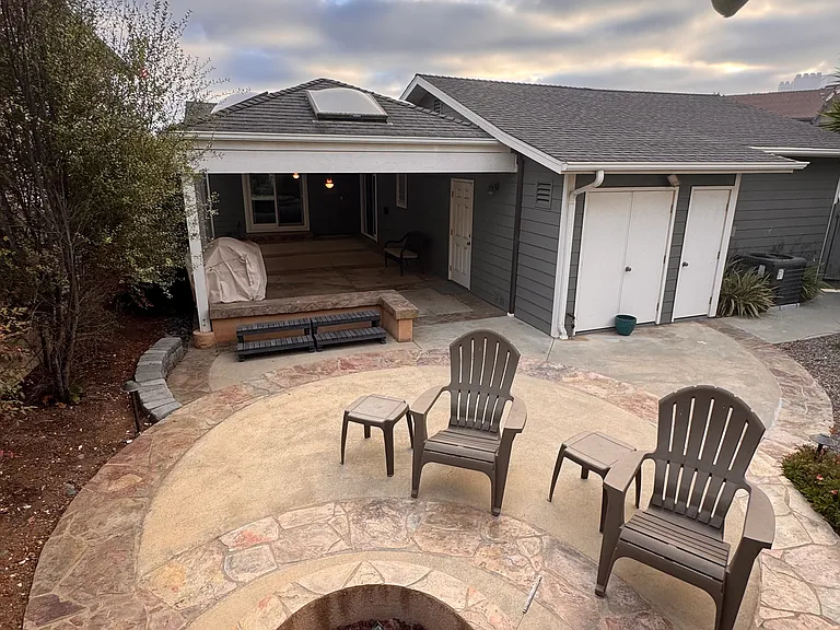 4072 Garfield St — Photo 13