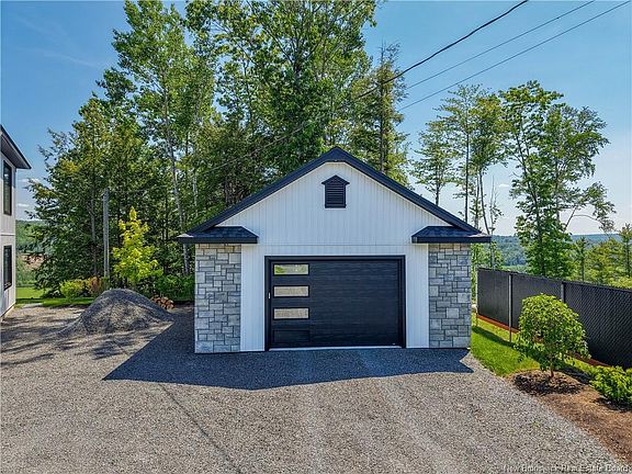 5th image of 230 Crocks Point Rd