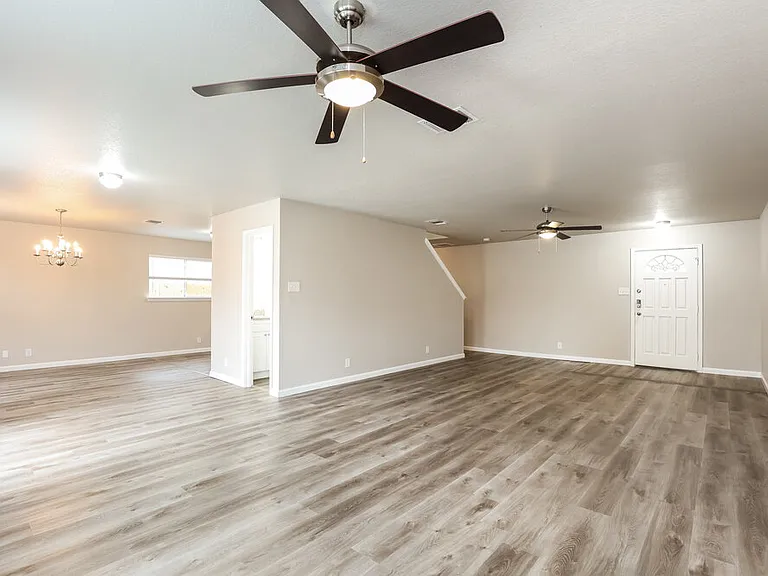 6323 Wild Flower Way — Photo 7