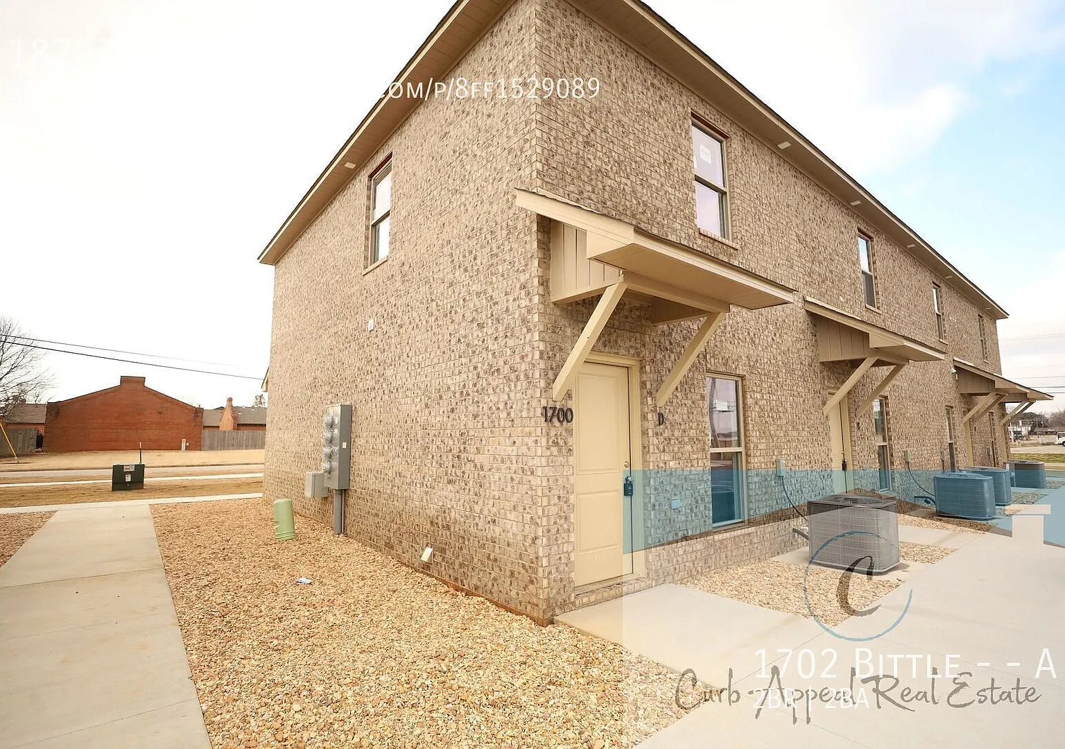 Luxury 2 bed 2 bath apartment - brand new construction!! Washer, dryer, internet, cable and utili... — Photo 3