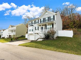 129 Brookdale Dr, Morgantown, WV 26508